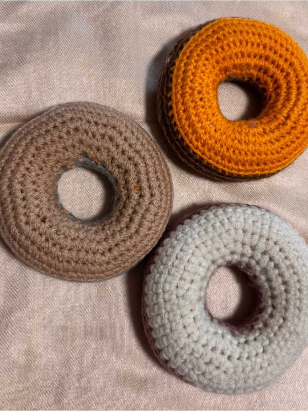 Crochet Donut Set Handmade Plush Play Food Decor Soft Toy Gift - Picture 4 of 7